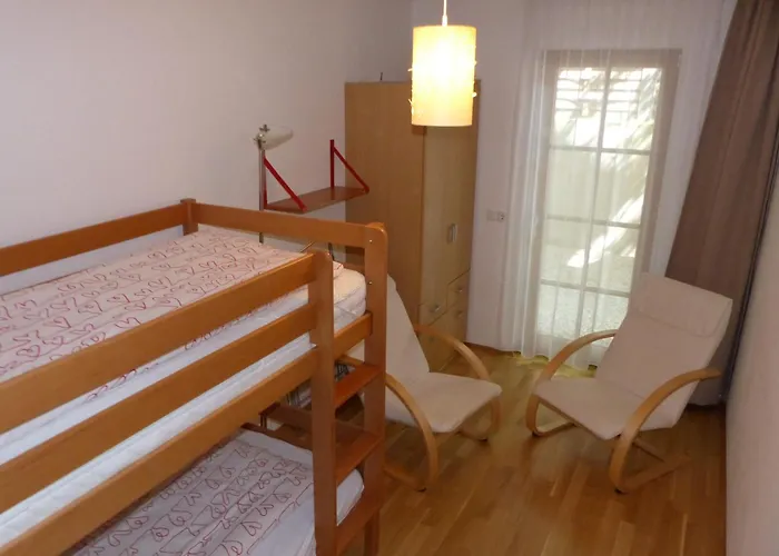 Daniela 8 Apartman *